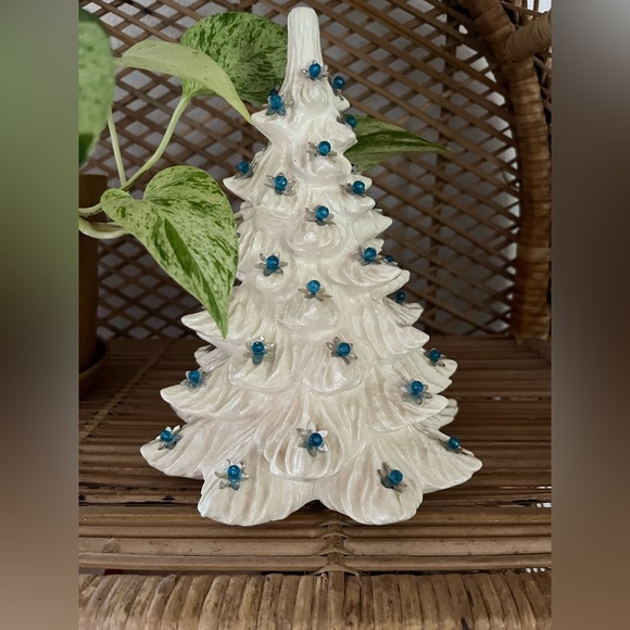 Vintage Ceramic Christmas Tree - Picture 10 of 14